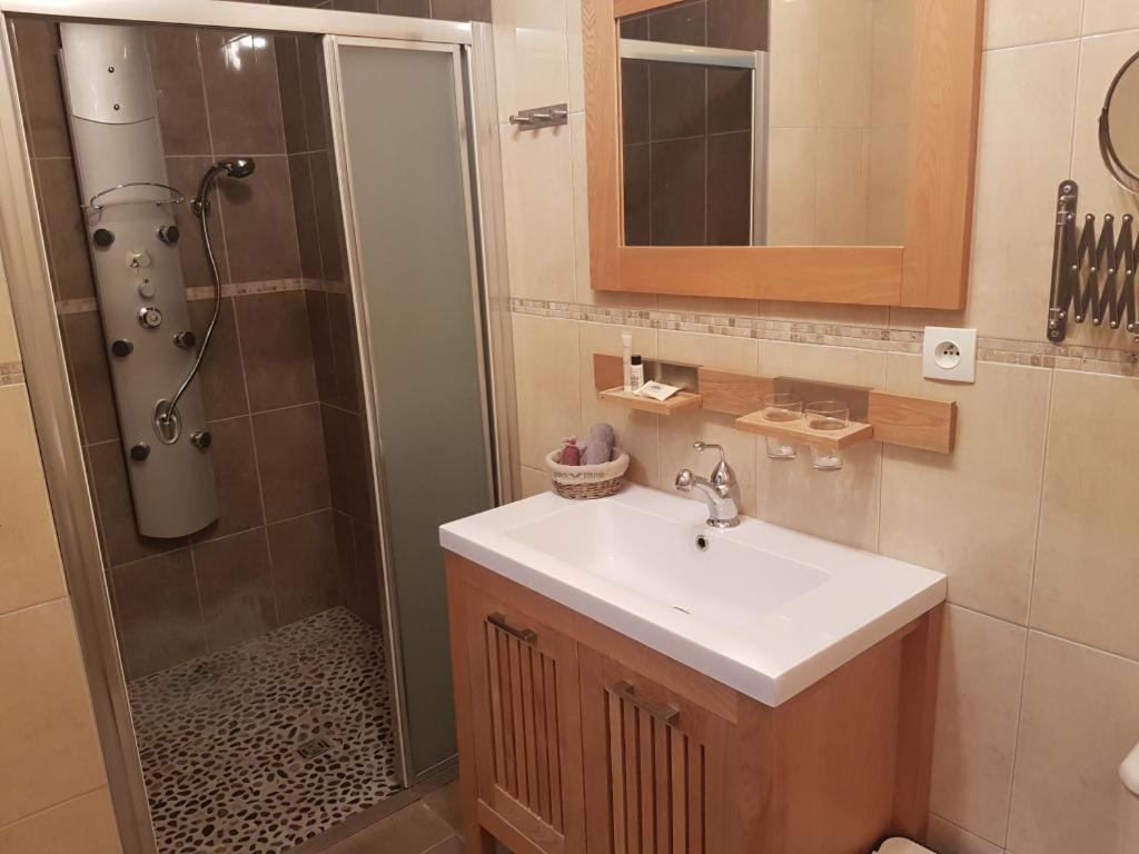 Tanzac Le Domaine De Bellevue B&B 외부 사진