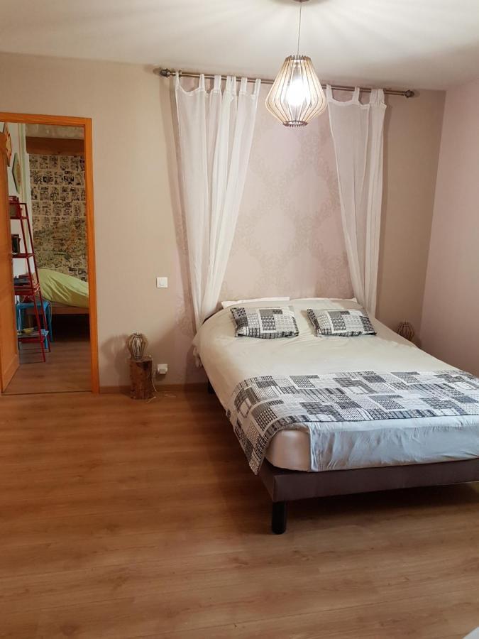 Tanzac Le Domaine De Bellevue B&B 외부 사진