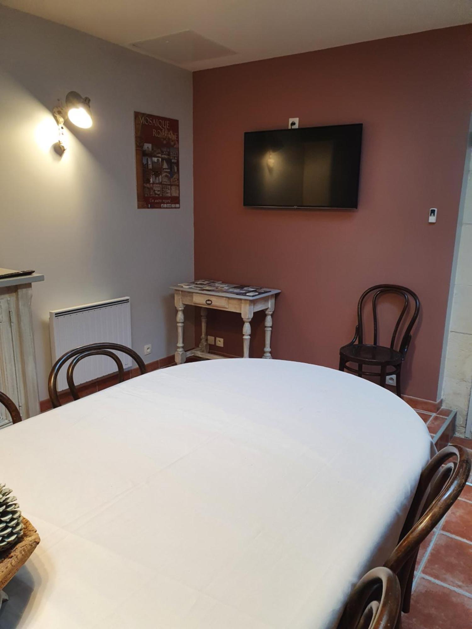Tanzac Le Domaine De Bellevue B&B 외부 사진